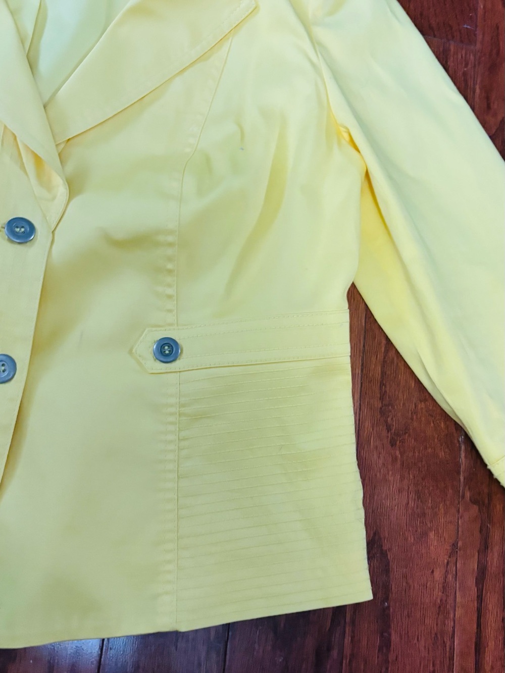 Cato Yellow Double-Breasted Blazer and capris pants NWOT Size L, Pants Size 8 - Picture 3 of 10